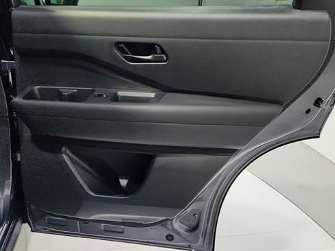 New 2025 Nissan Pathfinder SV image 28