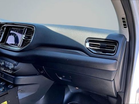 Used 2022 Dodge Durango AWD w/ Skid Plate Group image 26