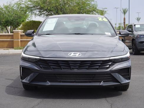 Used 2026 Hyundai Elantra Sport FWD image 5