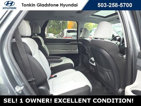 Used 2022 Hyundai Palisade SEL image 24