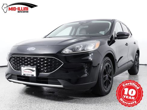 Used 2020 Ford Escape SE FWD image 1