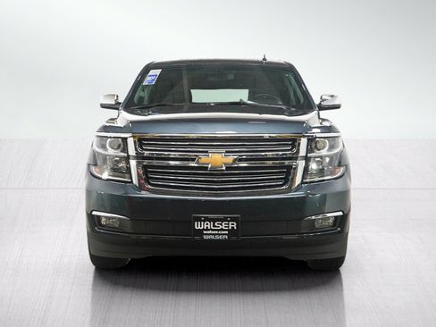 Used 2019 Chevrolet Suburban Premier AWD/4WD image 8