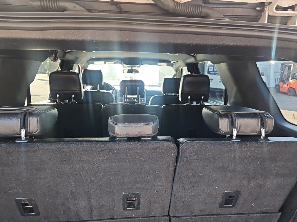 Used 2019 Ford Expedition XLT w/ Equipment Group 202A RWD image 10