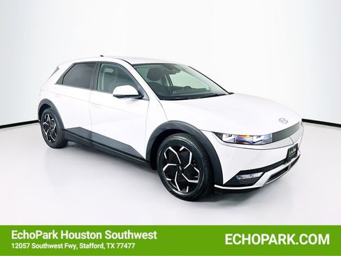 Used 2024 Hyundai Ioniq 5 SEL RWD image 1