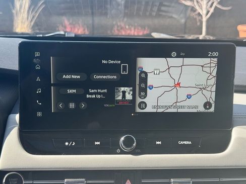 New 2025 Mitsubishi Outlander SE image 30