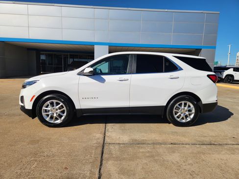 Certified 2024 Chevrolet Equinox LT image 5