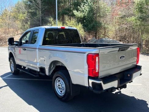 Used 2024 Ford F250 XL w/ Snow Plow Prep Package AWD/4WD image 3