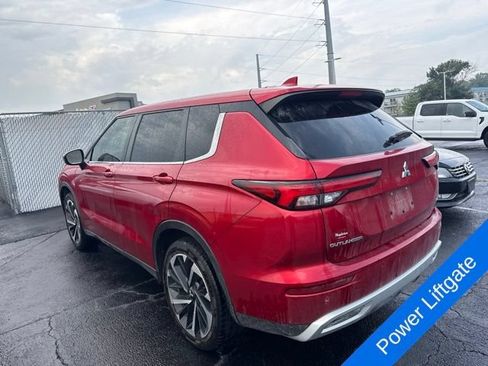 Used 2023 Mitsubishi Outlander SE FWD image 11