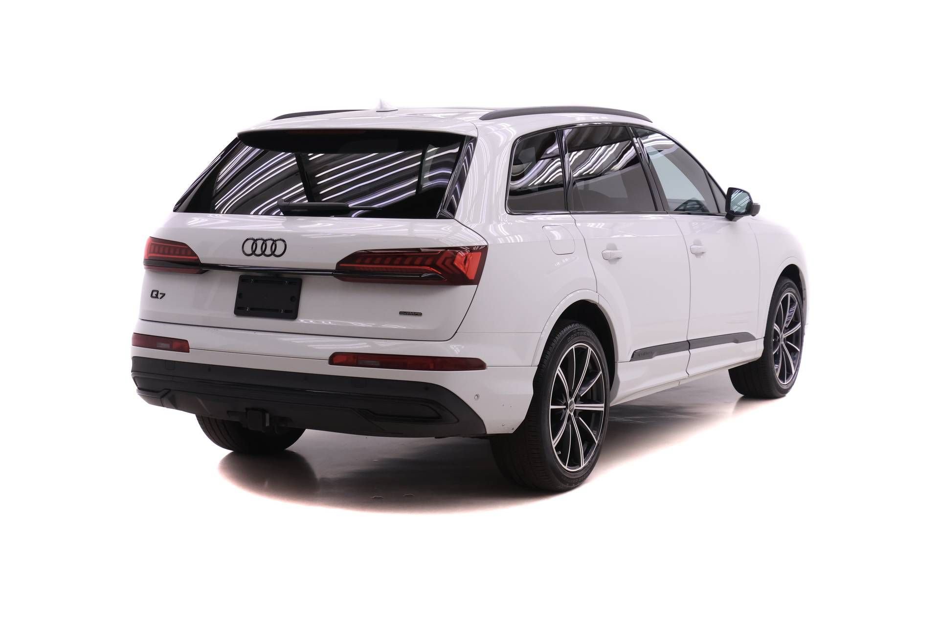 Certified 2023 Audi Q7 2.0T Premium w/ Premium Plus Package AWD/4WD image 4