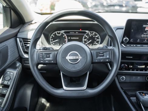 Used 2023 Nissan Rogue SV AWD/4WD image 27