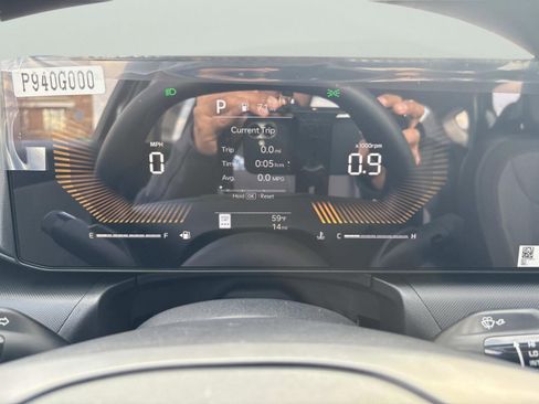 New 2025 Kia K4 LX image 30