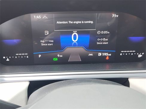 New 2025 Volkswagen Taos SE image 16