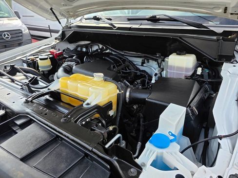 Used 2021 Nissan NV 2500 SV image 23