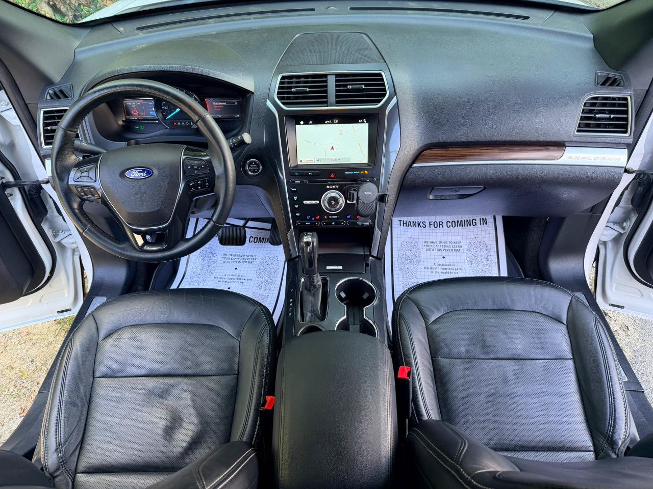 Used 2017 Ford Explorer Limited FWD image 9