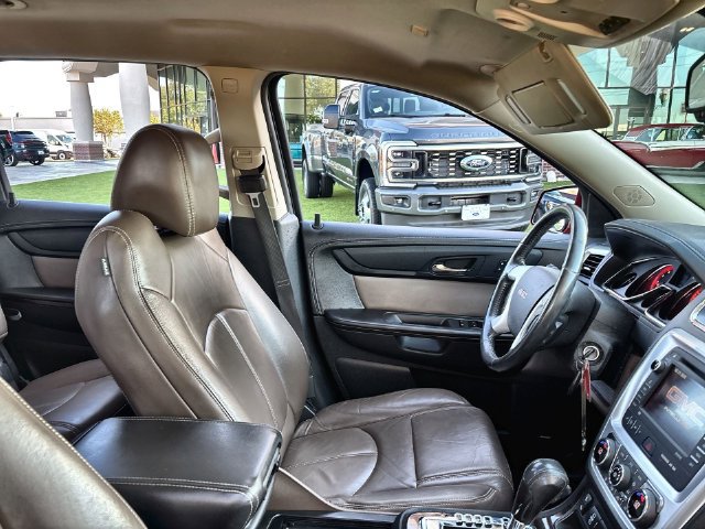 Used 2016 GMC Acadia SLT FWD image 17