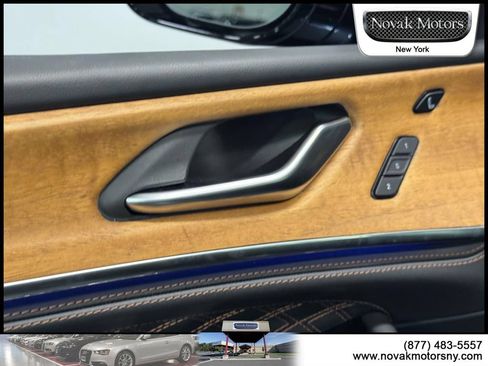 Used 2022 Jeep Grand Cherokee L Summit AWD/4WD image 17