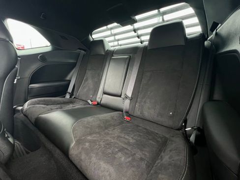 Used 2020 Dodge Challenger R/T Scat Pack w/ T/A Package image 18