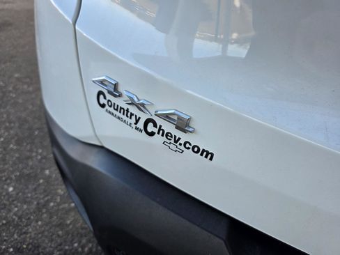 Used 2019 Jeep Renegade Latitude w/ Cold Weather Group image 18