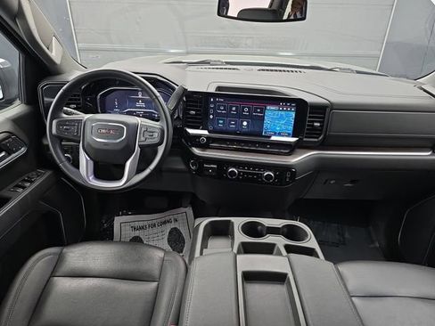 Used 2025 GMC Sierra 1500 SLT image 21