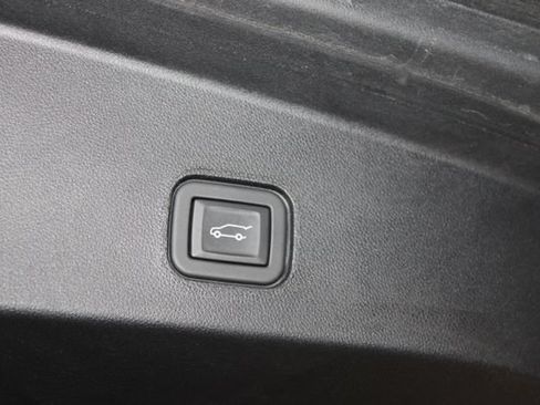 Certified 2024 Cadillac Lyriq Sport AWD/4WD image 32