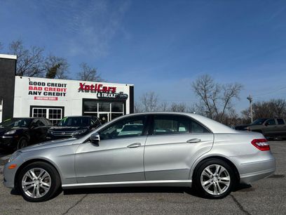 Used 2010 Mercedes-Benz E 550 4MATIC Sedan w/ Premium 1 Pkg