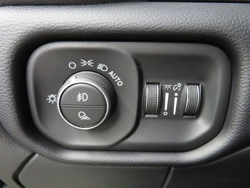 Used 2022 RAM 3500 Laramie w/ Safety Group B image 48