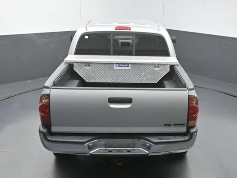 Used 2006 Toyota Tacoma PreRunner RWD image 43