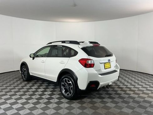 Used 2016 Subaru Crosstrek 2.0i Limited w/ Popular Package #1 AWD/4WD image 7