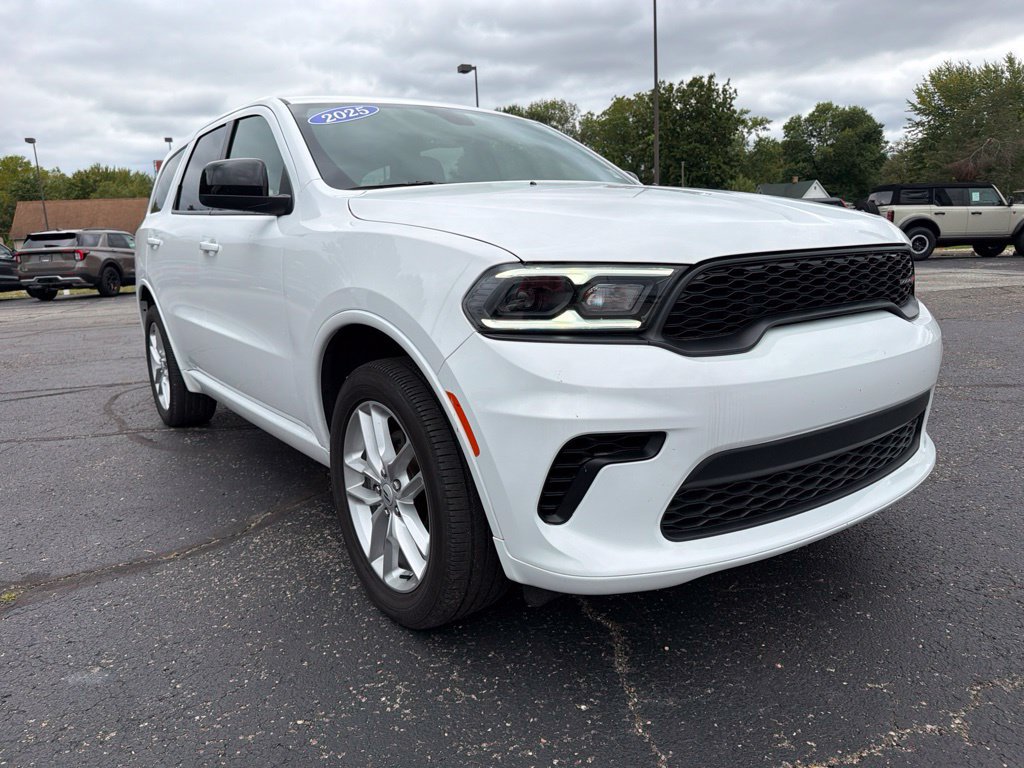 Used 2025 Dodge Durango GT AWD/4WD image 11
