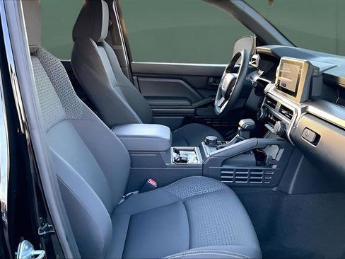 Used 2025 Toyota 4Runner SR5 image 22