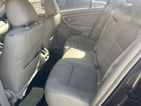 Used 2015 Ford Taurus SEL w/ Equipment Group 201A image 28