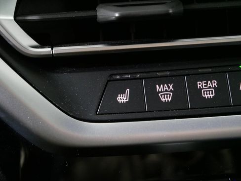 Used 2023 BMW X3 M40i AWD/4WD image 31