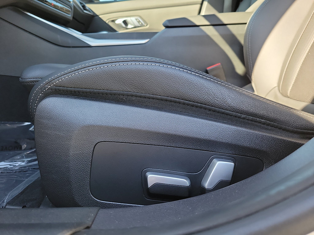 Used 2023 BMW 330i Sedan RWD image 20