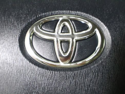 Used 2015 Toyota Prius Four image 47