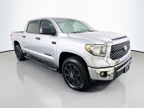 Used 2020 Toyota Tundra SR5 image 3