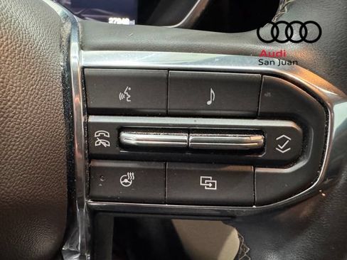 Used 2023 GMC Canyon Denali AWD/4WD image 21