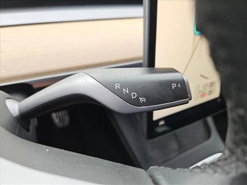 Used 2022 Tesla Model 3 image 20