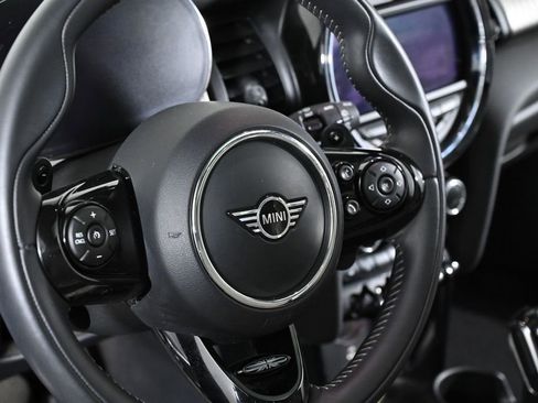 Used 2021 MINI Cooper S image 11