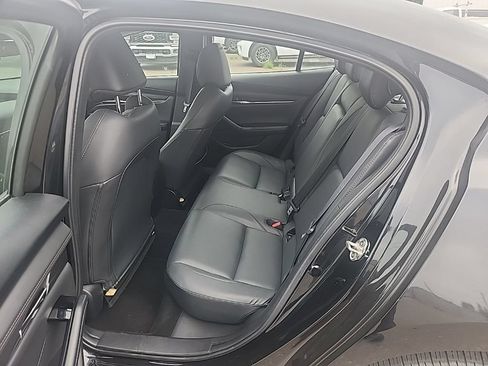 Used 2024 MAZDA MAZDA3 s FWD image 19
