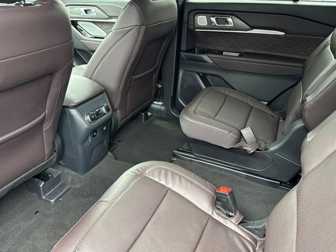 New 2026 Ford Explorer Platinum w/ LUX Leather Package image 11