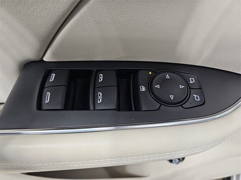 Certified 2023 Buick Envision Preferred image 34