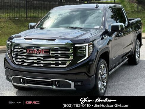 Used 2025 GMC Sierra 1500 Denali w/ Denali Reserve Package AWD/4WD image 11