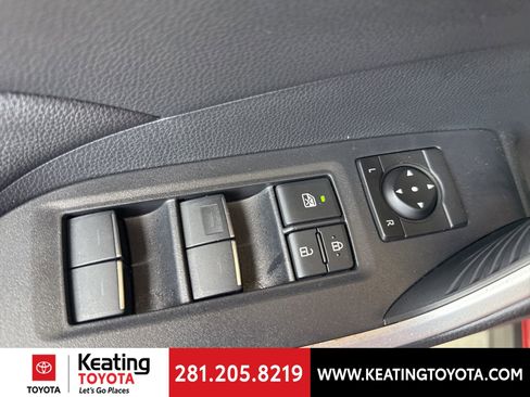 Used 2025 Toyota RAV4 SE w/ Weather & Moonroof Package image 13