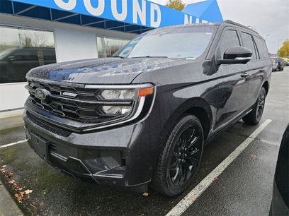 Used 2025 Ford Expedition Platinum w/ Stealth Appearance Package