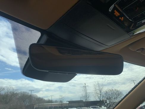 Certified 2025 Lexus NX 250 FWD w/ Towing Package (2000 Lbs) image 27