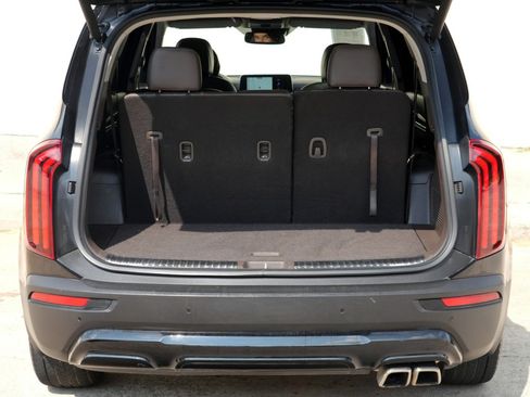 Used 2021 Kia Telluride SX w/ Nightfall Edition Package AWD/4WD image 9