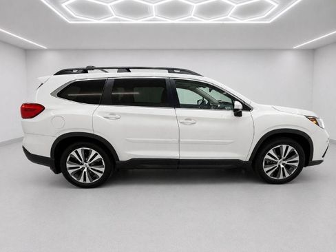 Used 2019 Subaru Ascent Premium AWD/4WD image 2
