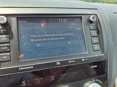 Used 2020 Toyota Sequoia Platinum image 10