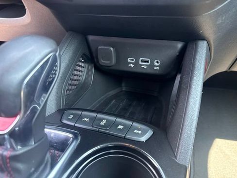 Used 2023 Chevrolet TrailBlazer RS w/ Convenience Package AWD/4WD image 31