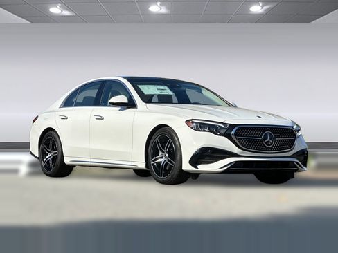 Used 2026 Mercedes-Benz E 350 Sedan image 7